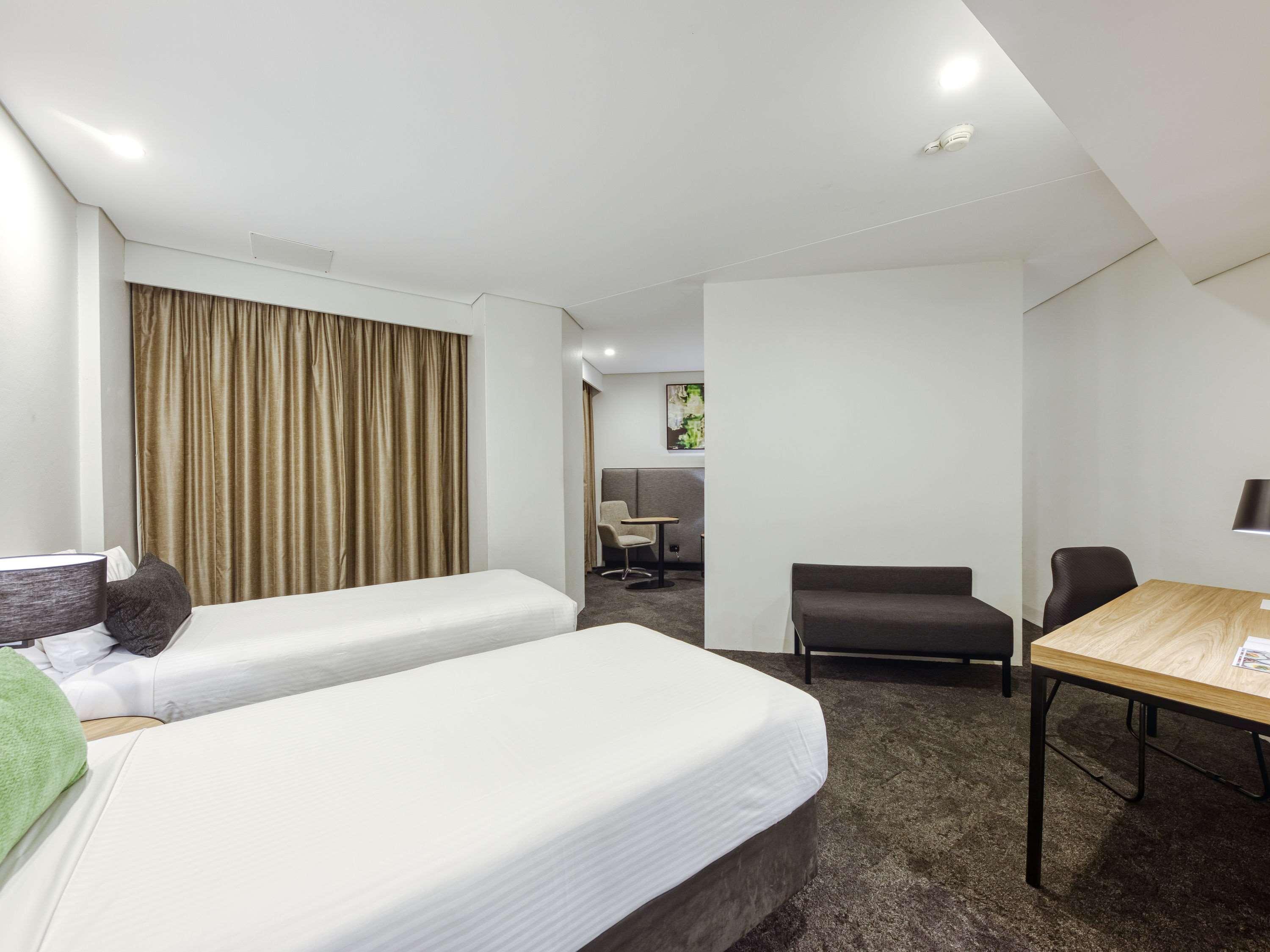 Mercure Пенрит Экстерьер фото